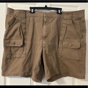 Cabelas 7-Pocket hiker shorts men’s size 48